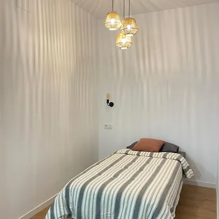 Modern * Valencia